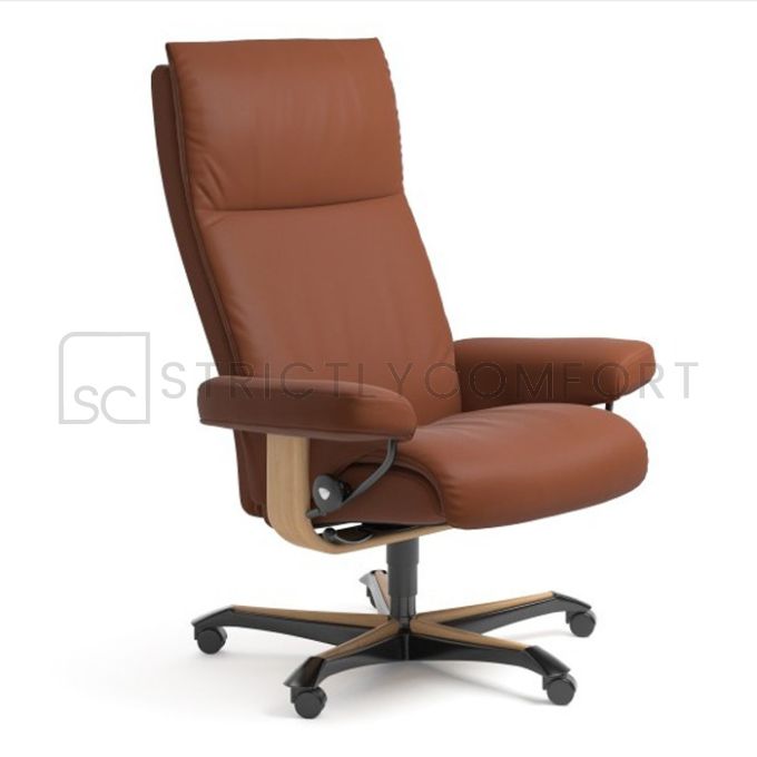 Stressless Aura Recliner with Office Base