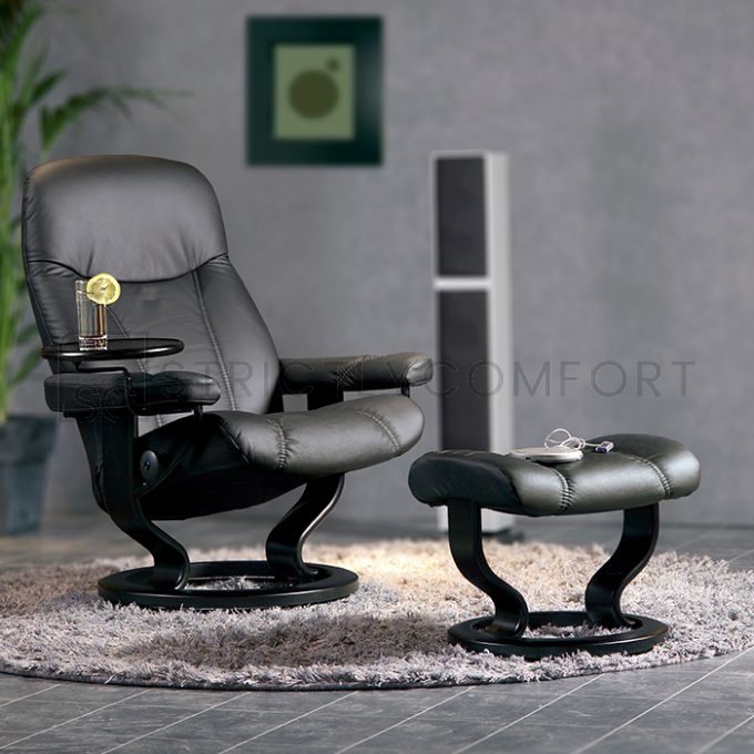 Stressless Consul Recliner Chair with Classic Base