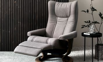 Wing Recliner