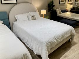 Display Orlando Bed