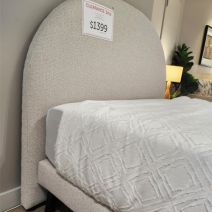 Display Orlando Bed